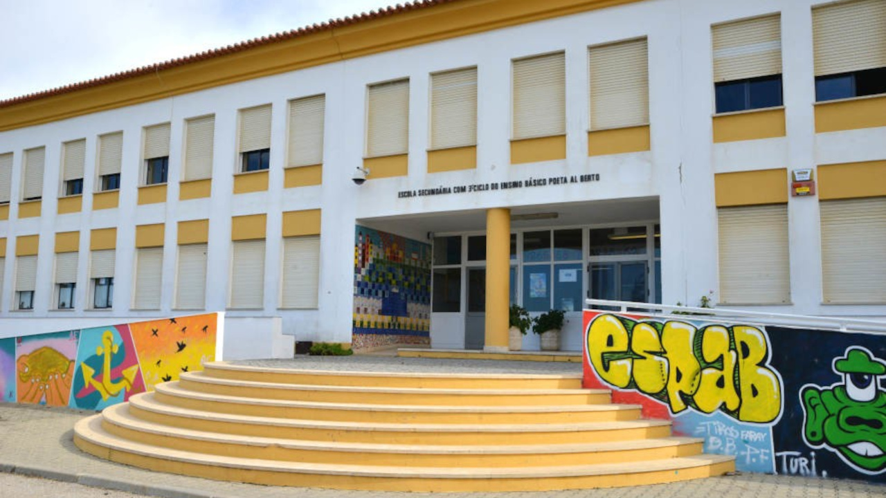 Escola Secundária Poeta Al Berto